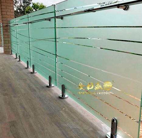 陽台玻（bō）璃夾（jiá）JRS01