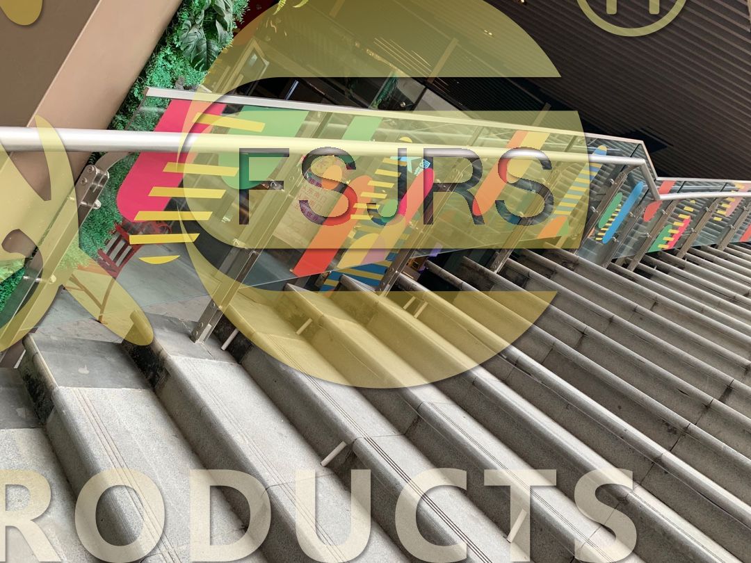 怎（zěn）麽避免不鏽鋼立柱護欄搖晃的現（xiàn）象呢？